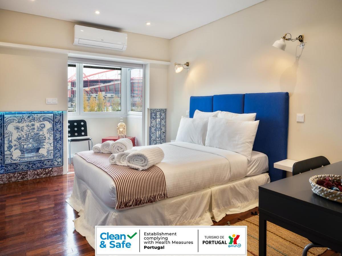 Lx Art Flats | Flat Two Hotel Lisbon Bagian luar foto