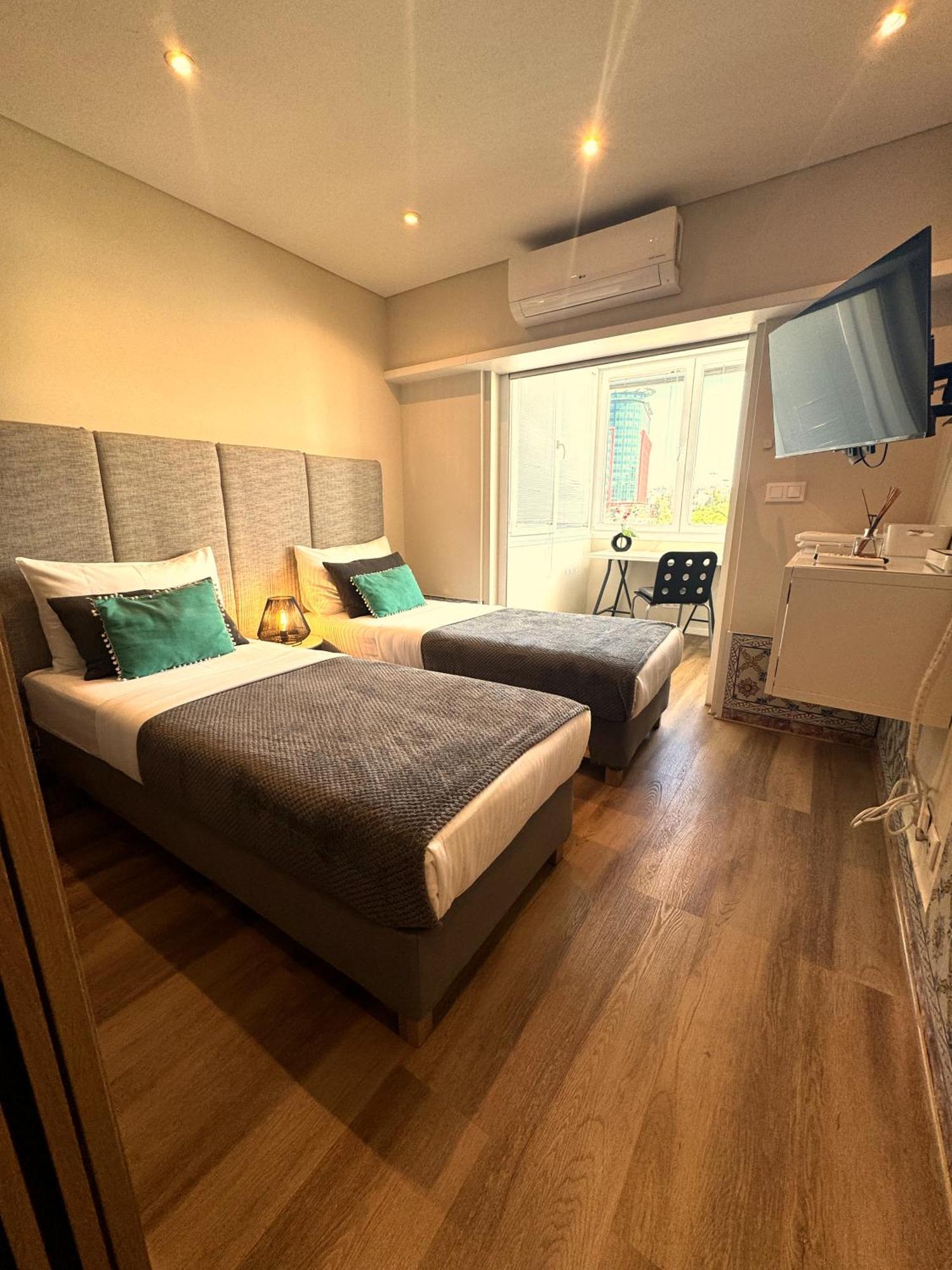 Lx Art Flats | Flat Two Hotel Lisbon Bagian luar foto