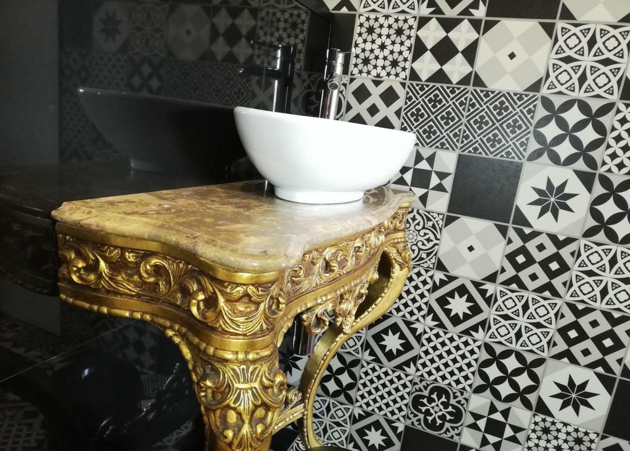 Lx Art Flats | Flat Two Hotel Lisbon Bagian luar foto