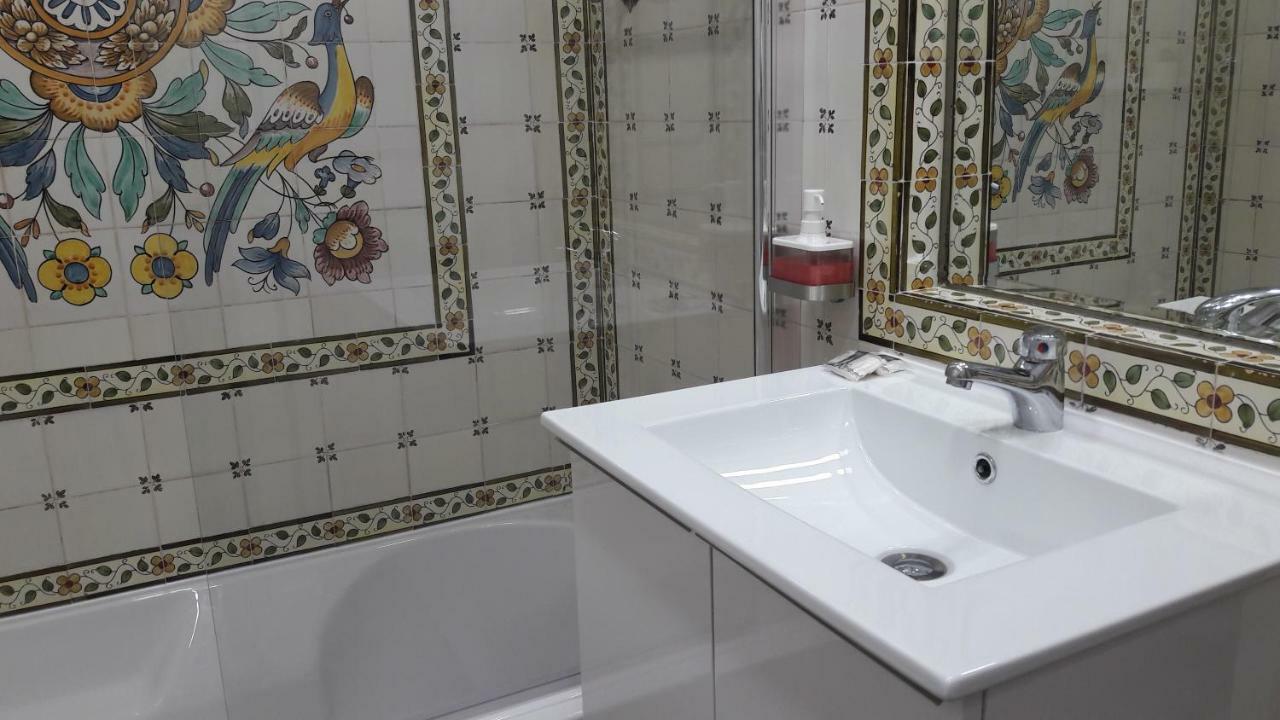 Lx Art Flats | Flat Two Hotel Lisbon Bagian luar foto